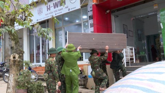 Công trình chống sạt lở ở Khe Sanh giúp người dân trở về nhà an toàn - Ảnh 10. Công trình chống sạt lở ở Khe Sanh giúp người dân trở về nhà an toàn - Ảnh 10.