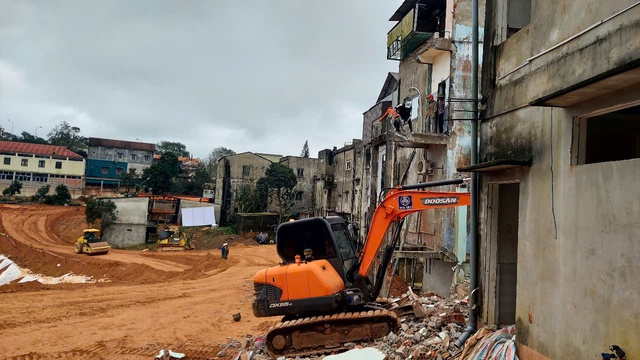 Công trình chống sạt lở ở Khe Sanh giúp người dân trở về nhà an toàn - Ảnh 4. Công trình chống sạt lở ở Khe Sanh giúp người dân trở về nhà an toàn - Ảnh 4.