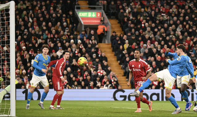 Florian Wirtz ghi bàn đầu tiên, Liverpool thắng ngày cuối năm tại Anfield - Ảnh 5.