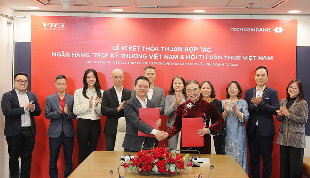 Techcombank hợp tác với Hội Tư vấn thuế Việt Nam hỗ trợ hộ kinh doanh chuyển đổi thuế  - Ảnh 1.