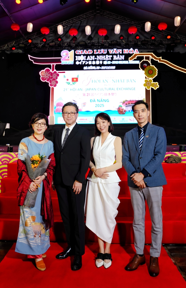 Luk Vân mang "Công Nữ Ngọc Hoa" đi Đà Nẵng - Ảnh 4.