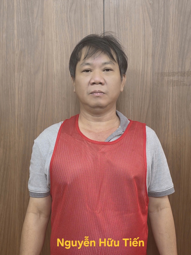 Công an TPHCM bắt 24 người Trong chuyên án đánh bạc lớn do Nguyễn Hữu Tiến cầm đầu - Ảnh 1. Công an TPHCM bắt 24 người Trong chuyên án đánh bạc lớn do Nguyễn Hữu Tiến cầm đầu - Ảnh 1.