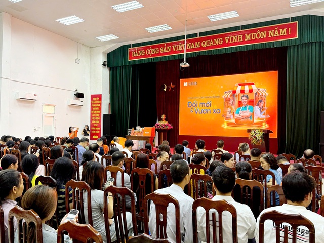 SHB kích hoạt chiến dịch 60 ngày chuyển đổi tăng tốc cho tiểu thương trên toàn quốc - Ảnh 2. SHB kích hoạt chiến dịch 60 ngày chuyển đổi tăng tốc cho tiểu thương trên toàn quốc - Ảnh 2.