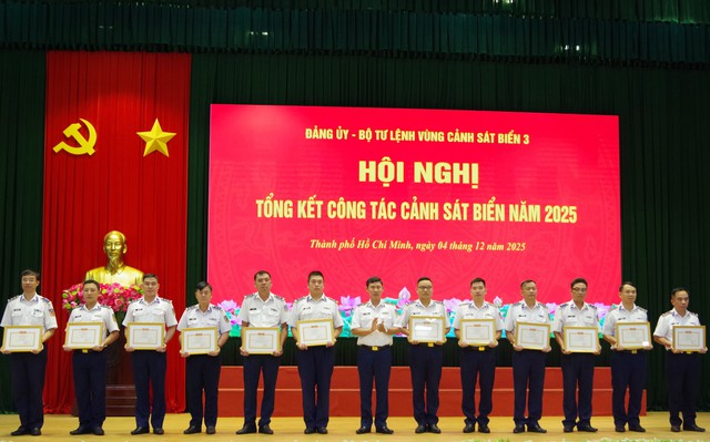 Vùng Cảnh sát biển 3: Hiệu quả trong bảo vệ chủ quyền và phòng chống IUU - Ảnh 2.