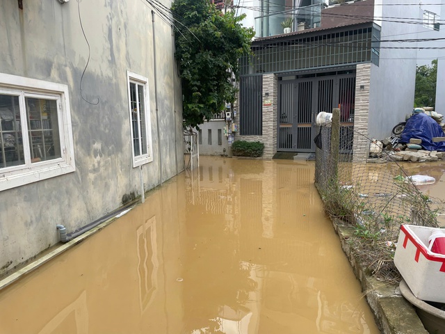 Lũ trên sông Cái Nha Trang đạt đỉnh, lũ rút chậm - Ảnh 4.