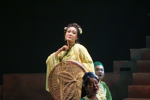 Hạng mục Nữ diễn viên sân khấu: Nghệ sĩ Hồng Ánh - Ảnh 1.