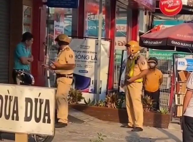 Sự thật clip 2 CSGT