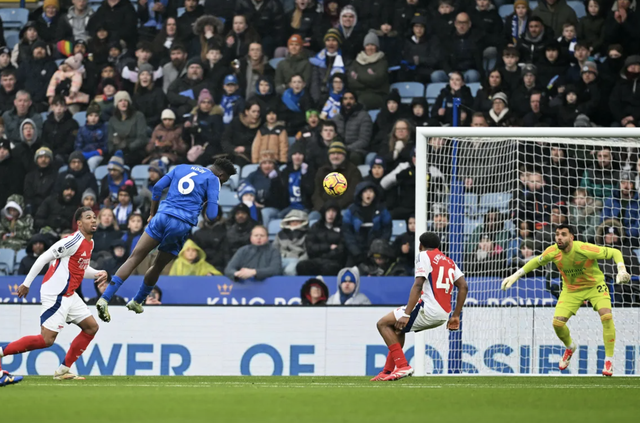 Siêu dự bị Merino lập công, Arsenal giành 3 điểm trước Leicester- Ảnh 1.