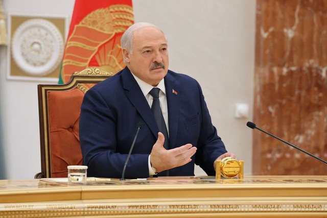 Tổng thống Belarus Alexander Lukashenko có mối quan hệ không tốt với phương Tây. Ảnh: Belta