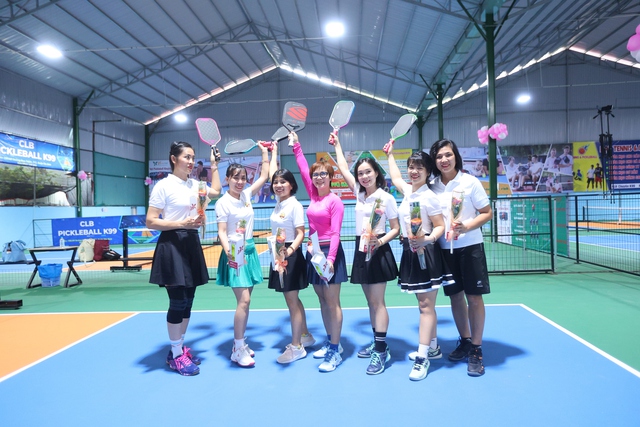 Vợ Lý Hoàng Nam xếp nhì đôi nữ Giải Kingtek Pickleball - Cúp Madam Truyền- Ảnh 2.