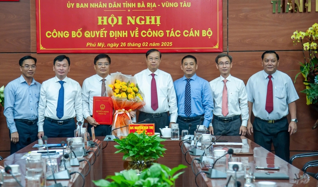 Ông Nguyễn Tấn Cường giữ chức Chủ tịch UBND thị xã Phú Mỹ- Ảnh 2.