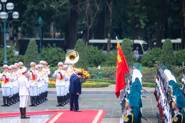 Thủ tướng Phạm Minh Chính chủ trì Lễ đón Thủ tướng New Zealand- Ảnh 7.