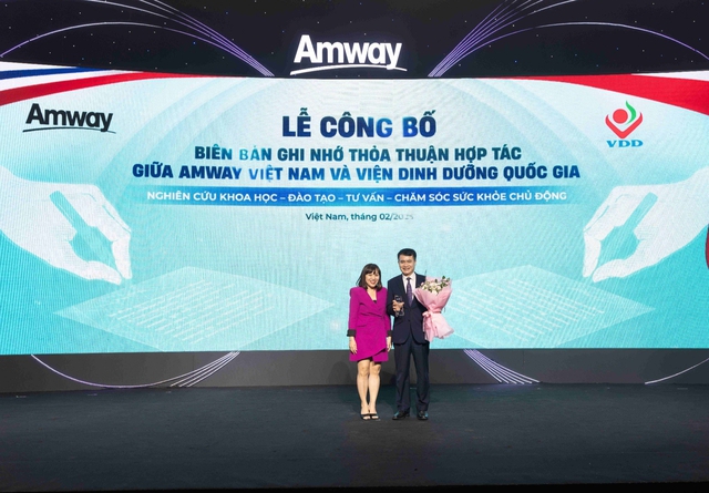 Amway Việt Nam ra mắt chiến lược “Sống khỏe mạnh, sống hạnh phúc”- Ảnh 1.