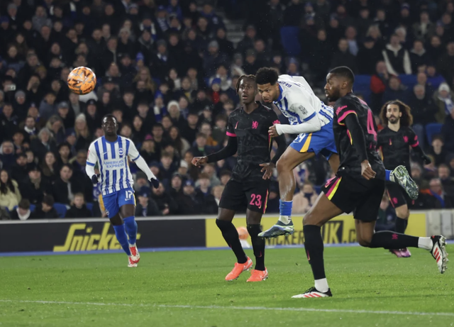 Chelsea thua ngược Brighton, dừng bước sớm FA Cup- Ảnh 2.