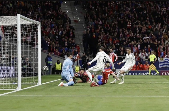 Thắng Atletico loạt đá luân lưu, Real Madrid giành vé tứ kết Champions League- Ảnh 1.