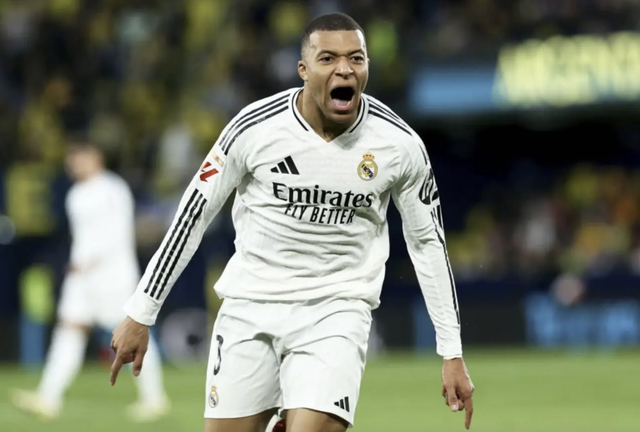 Nhấn chìm "tàu ngầm vàng", Mbappe đưa Real Madrid lên đỉnh bảng La Liga- Ảnh 3.