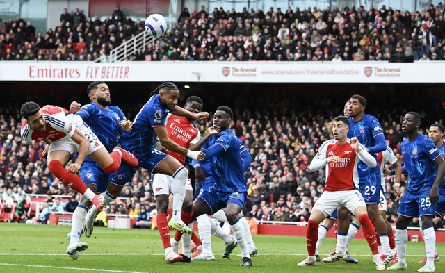 Hạ Chelsea bằng "bài tủ", Arsenal xây chắc ngôi nhì Ngoại hạng Anh- Ảnh 2.