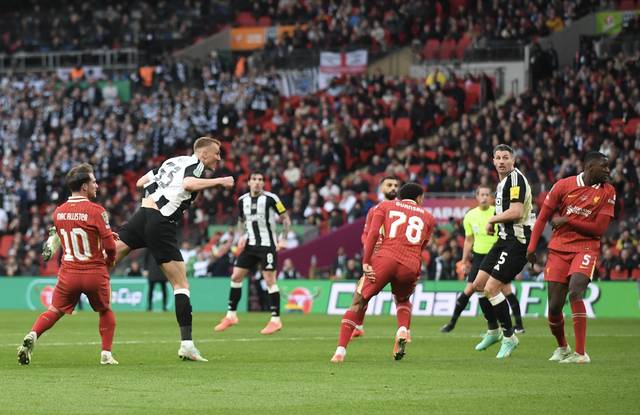 Liverpool thành cựu vương League Cup, Newcastle có danh hiệu sau 70 năm- Ảnh 2.