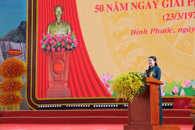 Chủ tịch nước Lương Cường dự Lễ kỷ niệm 50 năm Ngày giải phóng tỉnh Bình Phước- Ảnh 4.