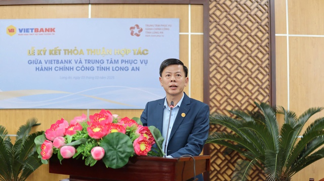 Vietbank Long An ký kết thỏa thuận hợp tác với Trung tâm Phục vụ hành chính công tỉnh Long An- Ảnh 2. Vietbank Long An ký kết thỏa thuận hợp tác với Trung tâm Phục vụ hành chính công tỉnh Long An- Ảnh 2.