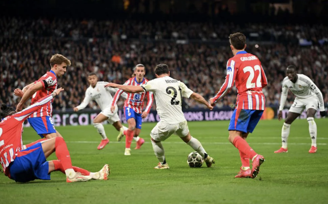 Atletico Madrid gục ngã derby, Real Madrid chiếm ưu thế Champions League- Ảnh 4.