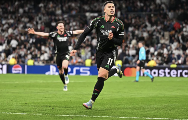 Arsenal mừng chiến thắng tại Bernabeu, Real Madrid thành cựu vương- Ảnh 5. Arsenal mừng chiến thắng tại Bernabeu, Real Madrid thành cựu vương- Ảnh 5.