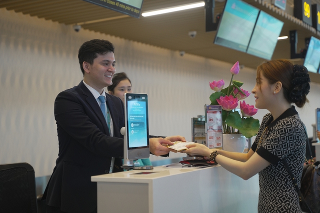 Vietnam Airlines khai trương nhà ga T3 bằng chuyến bay đặc biệt mang hình ảnh Chim Lạc- Ảnh 6. Vietnam Airlines khai trương nhà ga T3 bằng chuyến bay đặc biệt mang hình ảnh Chim Lạc- Ảnh 6.