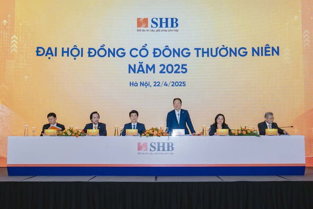 SHB đặt kế hoạch lợi nhuận tăng 25%, cổ đông đồng hành- Ảnh 2. SHB đặt kế hoạch lợi nhuận tăng 25%, cổ đông đồng hành- Ảnh 2.