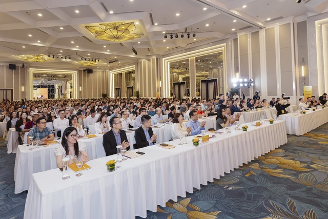 SHB đặt kế hoạch lợi nhuận tăng 25%, cổ đông đồng hành- Ảnh 1. SHB đặt kế hoạch lợi nhuận tăng 25%, cổ đông đồng hành- Ảnh 1.