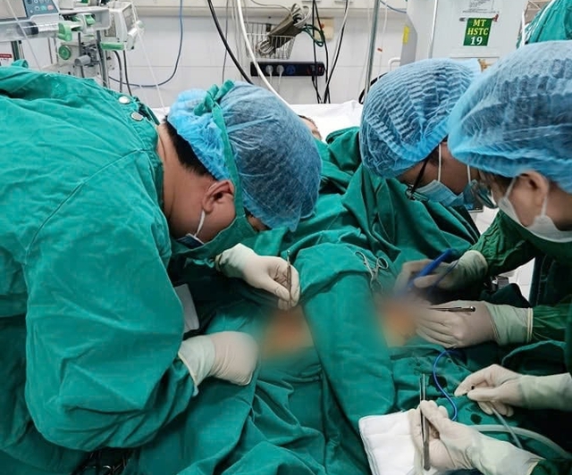 Nguy kịch sau khi uống gần 40 viên thuốc huyết áp- Ảnh 1. Nguy kịch sau khi uống gần 40 viên thuốc huyết áp- Ảnh 1.