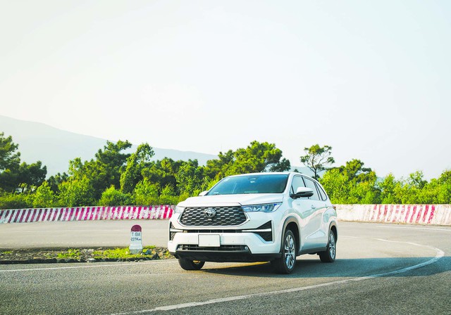 Quý I/2025: Hybrid cạnh tranh, Innova Cross duy trì ngôi vương- Ảnh 1. Quý I/2025: Hybrid cạnh tranh, Innova Cross duy trì ngôi vương- Ảnh 1.