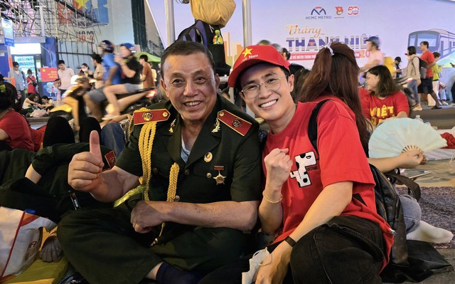 Lan Ngọc, Phương Thanh, Thúy Ngân… hạnh phúc sau diễu hành - Ảnh 16.