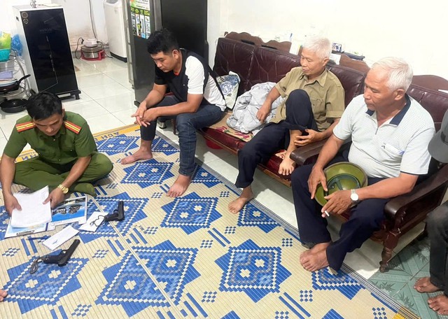 Cái kết cho người đàn ông mang súng AK ra dọa con dâu- Ảnh 1. Cái kết cho người đàn ông mang súng AK ra dọa con dâu- Ảnh 1.
