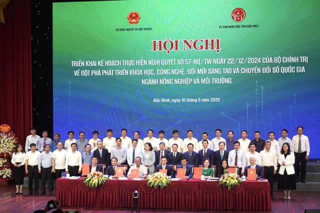 Ngành Nông nghiệp và Môi trường hành động triển khai Nghị quyết 57
- Ảnh 2. Ngành Nông nghiệp và Môi trường hành động triển khai Nghị quyết 57
- Ảnh 2.