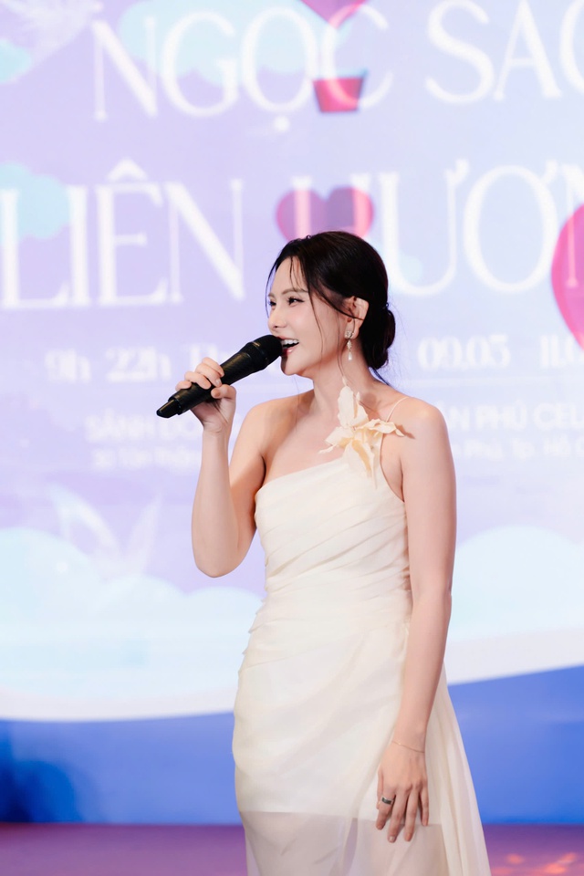 Nhan sắc Thu Thủy sau hai lần sinh con - Ảnh 2.