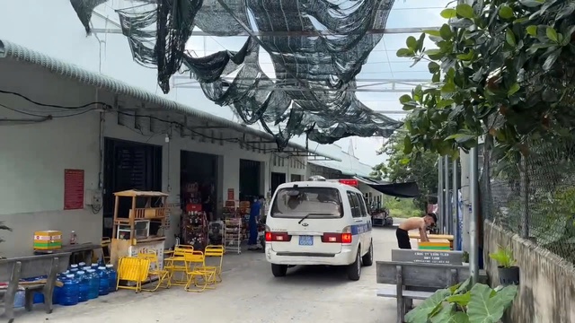 Rượu vào lời ra, chồng đâm vợ tử vong rồi tự sát - Ảnh 1. Rượu vào lời ra, chồng đâm vợ tử vong rồi tự sát - Ảnh 1.