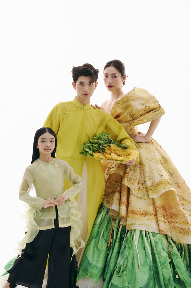 Hoa hậu Lương Thuỳ Linh xúng xính đầm bánh xèo - Ảnh 5.