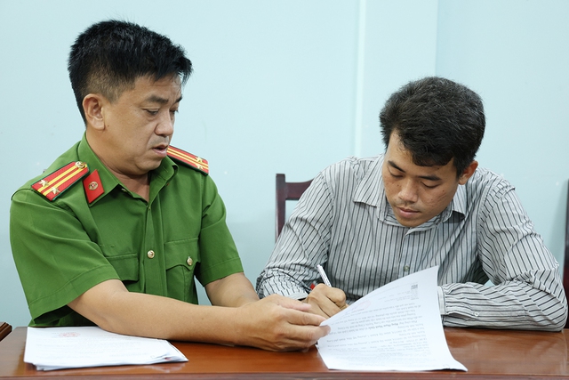 Con chủ quán nhậu ở An Giang bị khách đánh trọng thương- Ảnh 4. Con chủ quán nhậu ở An Giang bị khách đánh trọng thương- Ảnh 4.