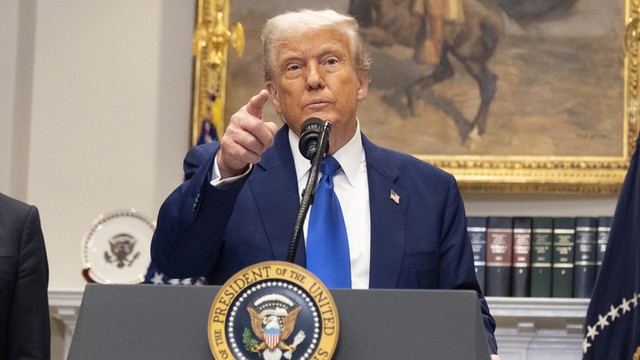 "Êm" với Trung Quốc, Tổng thống Donald Trump chĩa mũi dùi sang EU- Ảnh 1. "Êm" với Trung Quốc, Tổng thống Donald Trump chĩa mũi dùi sang EU- Ảnh 1.