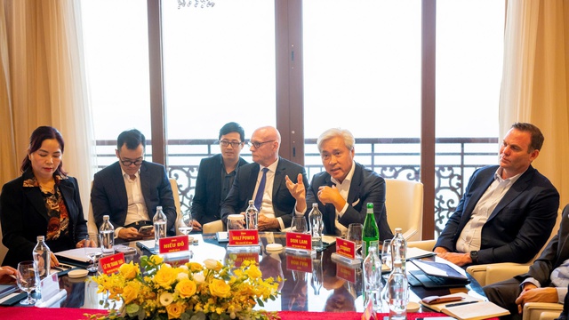 Lãnh đạo TP HCM và tỉnh Bà Rịa - Vũng Tàu làm việc với Công ty TNHH Dự án Hồ Tràm - Ảnh 2.