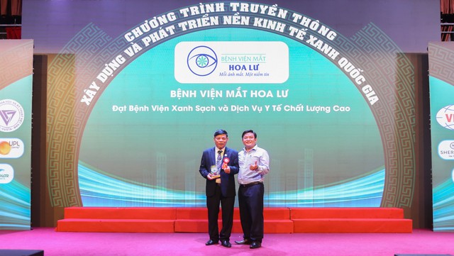 Bệnh viện Mắt Hoa Lư được vinh danh "Bệnh viện Xanh sạch và Dịch vụ Y tế chất lượng cao" - Ảnh 2.