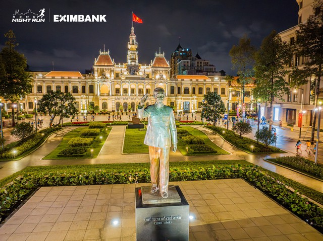 Giải chạy đêm TP HCM Eximbank 2025 trở lại với diện mạo mới- Ảnh 1. Giải chạy đêm TP HCM Eximbank 2025 trở lại với diện mạo mới- Ảnh 1.