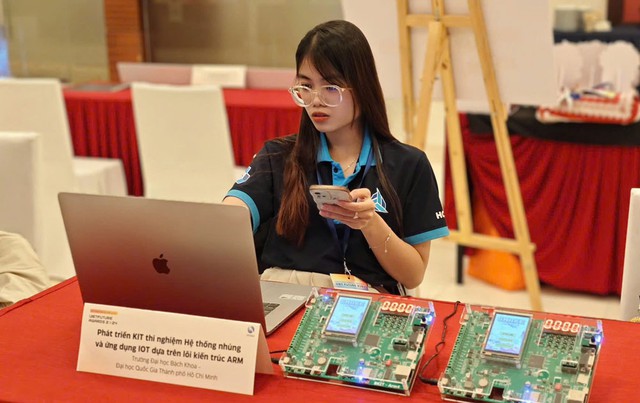 TP HCM chuẩn bị nguồn nhân lực trình độ quốc tế- Ảnh 1. TP HCM chuẩn bị nguồn nhân lực trình độ quốc tế- Ảnh 1.