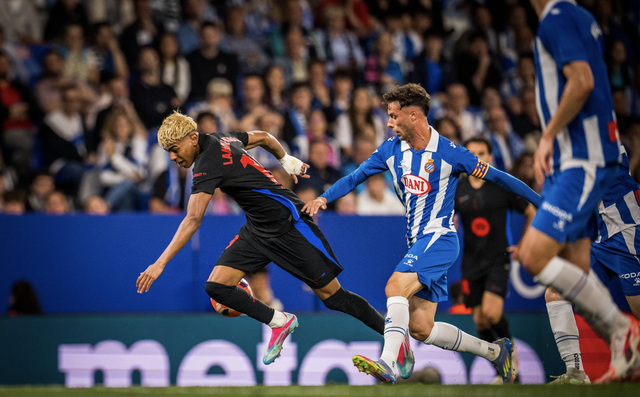 Lamine Yamal lập siêu phẩm, Barcelona vô địch sớm La Liga- Ảnh 1. Lamine Yamal lập siêu phẩm, Barcelona vô địch sớm La Liga- Ảnh 1.