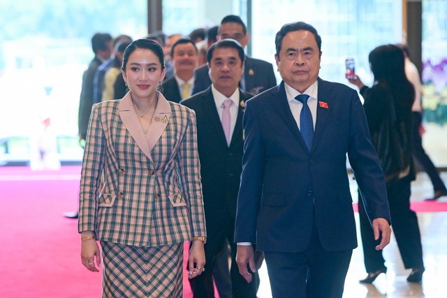 Chủ tịch Quốc hội Trần Thanh Mẫn hội kiến Thủ tướng Thái Lan- Ảnh 2. Chủ tịch Quốc hội Trần Thanh Mẫn hội kiến Thủ tướng Thái Lan- Ảnh 2.