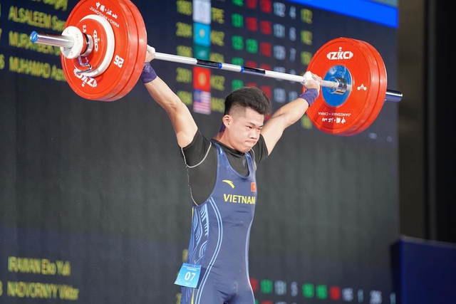 Cử tạ Việt Nam vào Top 8 châu Á- Ảnh 1. Cử tạ Việt Nam vào Top 8 châu Á- Ảnh 1.