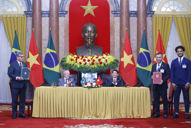 Đoàn đại biểu Việt Nam tham dự Đại hội lần thứ 75 của FIFA- Ảnh 2. Đoàn đại biểu Việt Nam tham dự Đại hội lần thứ 75 của FIFA- Ảnh 2.