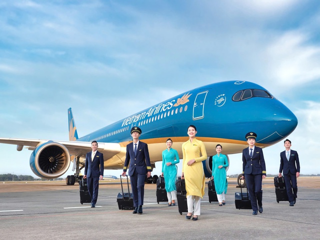 Vietnam Airlines và chiến lược “bỏ thóc vào đúng giỏ”- Ảnh 1. Vietnam Airlines và chiến lược “bỏ thóc vào đúng giỏ”- Ảnh 1.