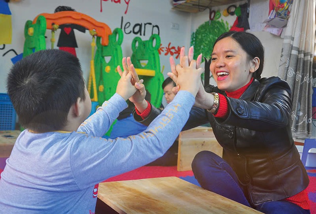 Cuộc thi viết “LÒNG TỐT QUANH TA”: Người mẹ hiền của trẻ tự kỷ - Ảnh 2.