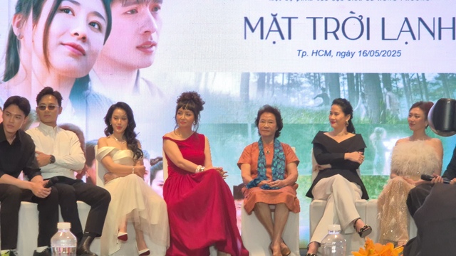Mai Thu Huyền "đọ dáng" Thân Thúy Hà, tiết lộ chuyện trớ trêu - Ảnh 4.